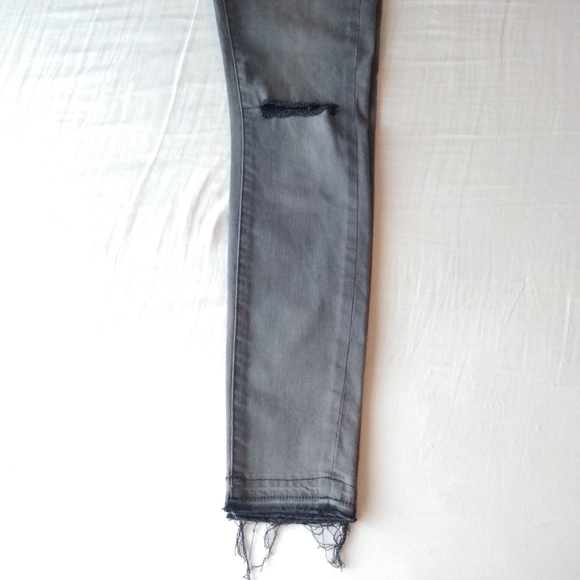 Articles of society Gray Skinny jeans Distressed - Picture 3 of 9